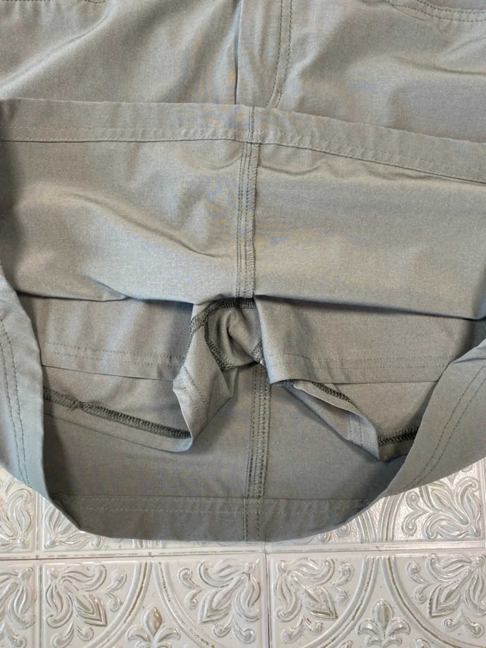 Eddie Bauer Gray Active Utility Hiking Mini Skort Size 6 Pockets